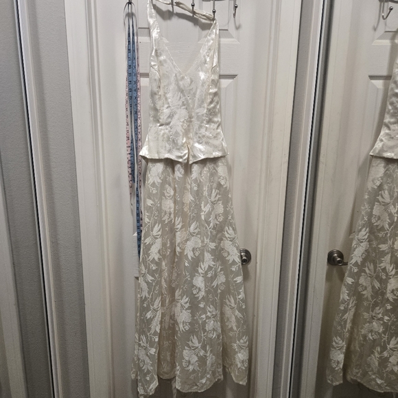 Vintage Dave & Johnny Halter Elegant Cream Floral Lace Dress Size 5/6